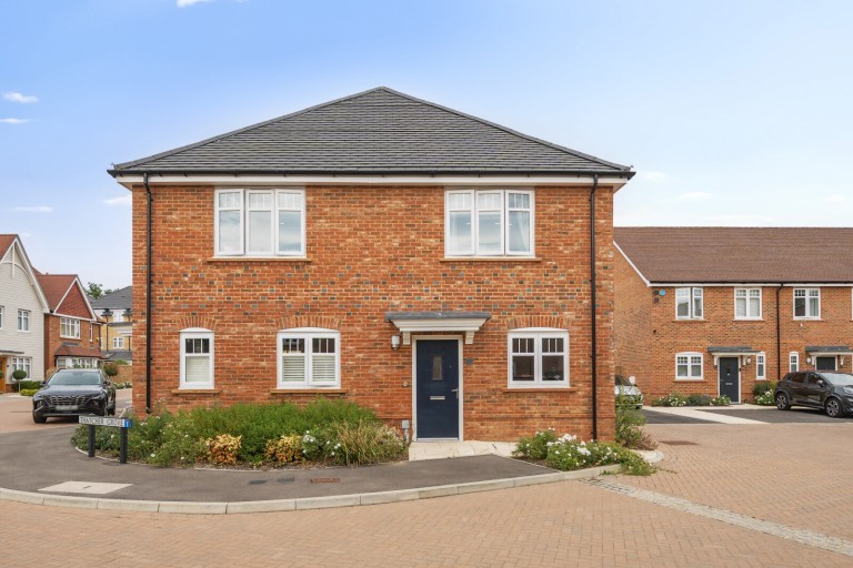 Images for Baxter Lane, Cranleigh, Surrey