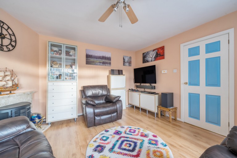 Images for Upper Weybourne Lane, Farnham, Surrey