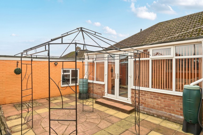 Images for Upper Weybourne Lane, Farnham, Surrey