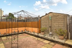 Images for Upper Weybourne Lane, Farnham, Surrey