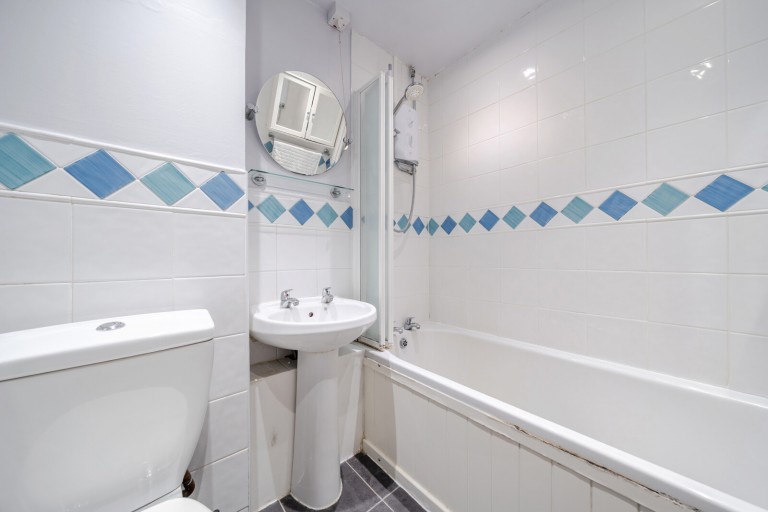 Images for Ashbury Crescent, Merrow, Guildford, Surrey