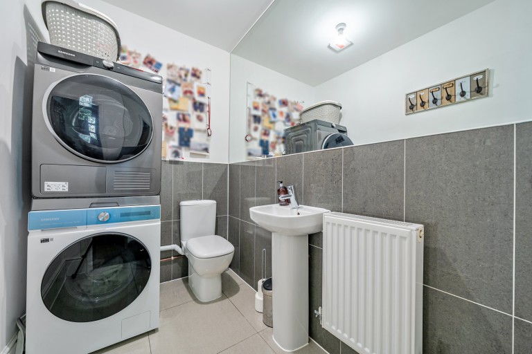 Images for Sycamore Avenue, Godalming, Surrey