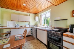Images for Fowlers Croft, Compton, Guildford, Surrey