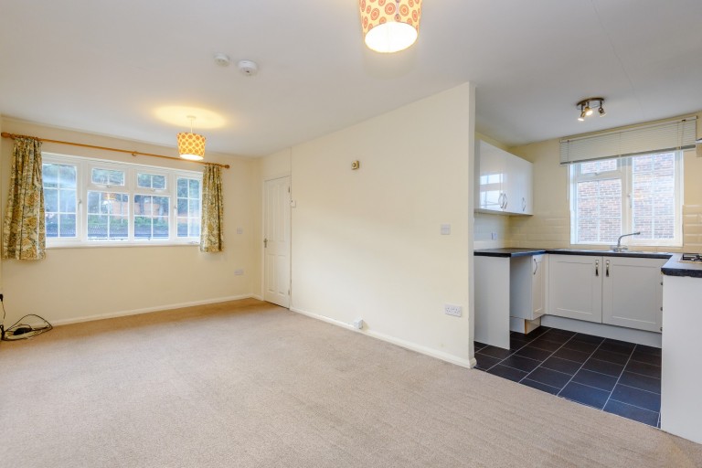 Images for The Street, Wrecclesham, GU10