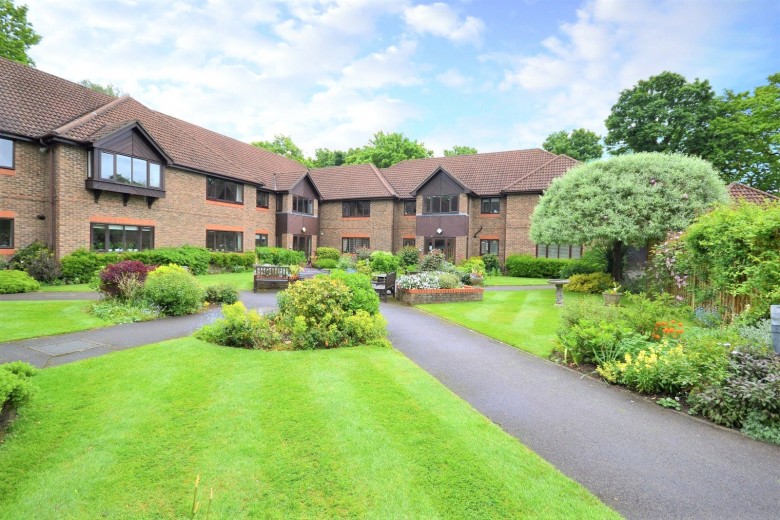 Click the photo for more details of Edgeborough Court, Upper Edgeborough Road, Guildford, GU1