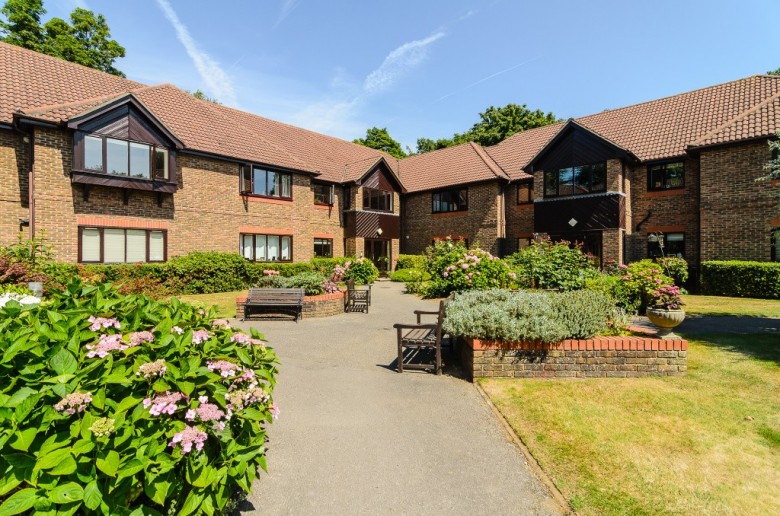 Click the photo for more details of Edgeborough Court, Upper Edgeborough Road, Guildford, GU1