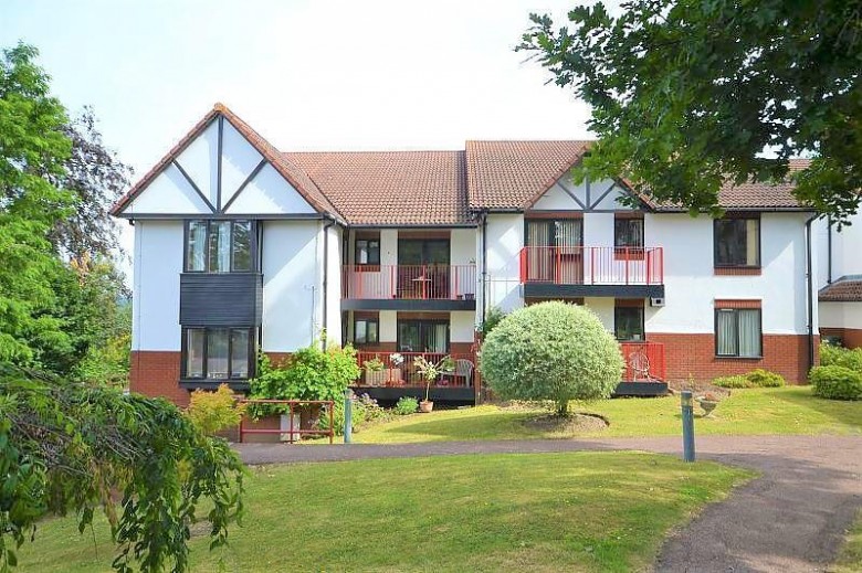 Click the photo for more details of Woodlands Court, The Mount, Woking, GU21