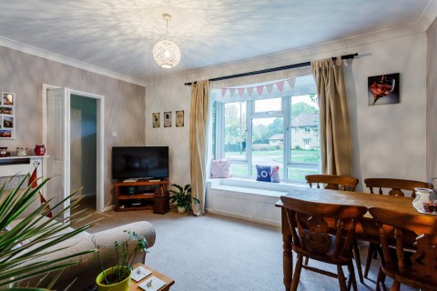 Click the photo for more details of East Horsley, Leatherhead, Surrey