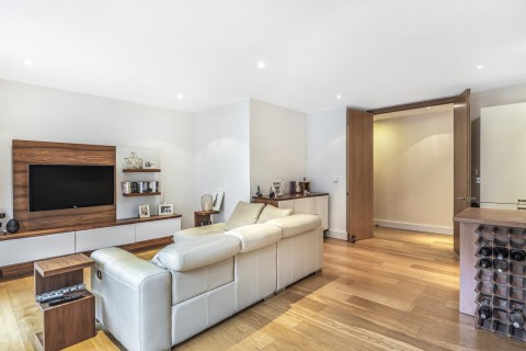 Click the photo for more details of Epsom Road, Guildford, Guildford, Surrey