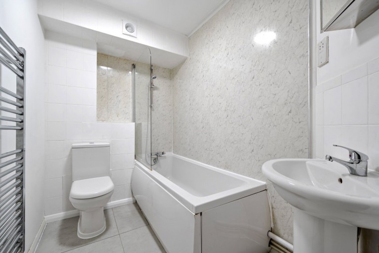Images for Foxhills, Woking