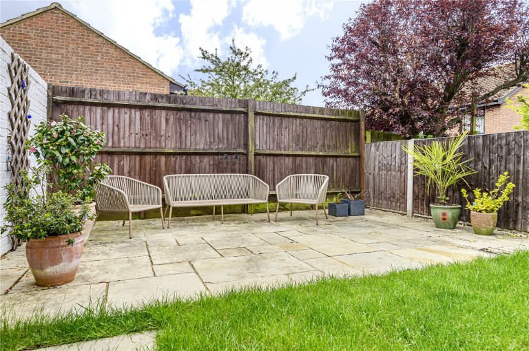 Images for Foxglove Gardens, Guildford