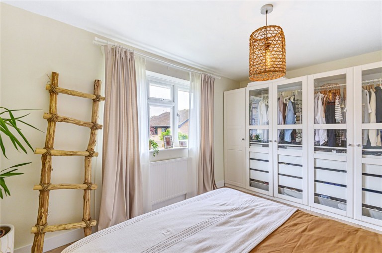 Images for Foxglove Gardens, Guildford