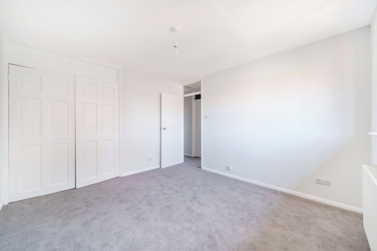 Images for Stonecrop Road, Guildford, GU4