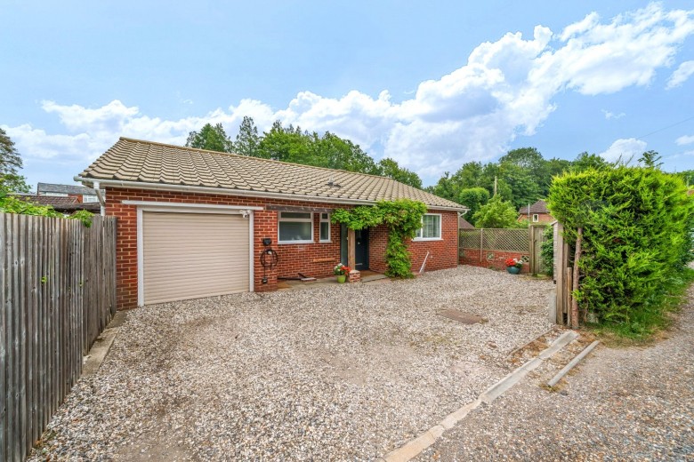 Click the photo for more details of Rosemary Lane, Rowledge, Farnham, GU10