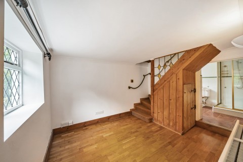 Click the photo for more details of Bedlow Lane, Ewhurst Road, Cranleigh, GU6