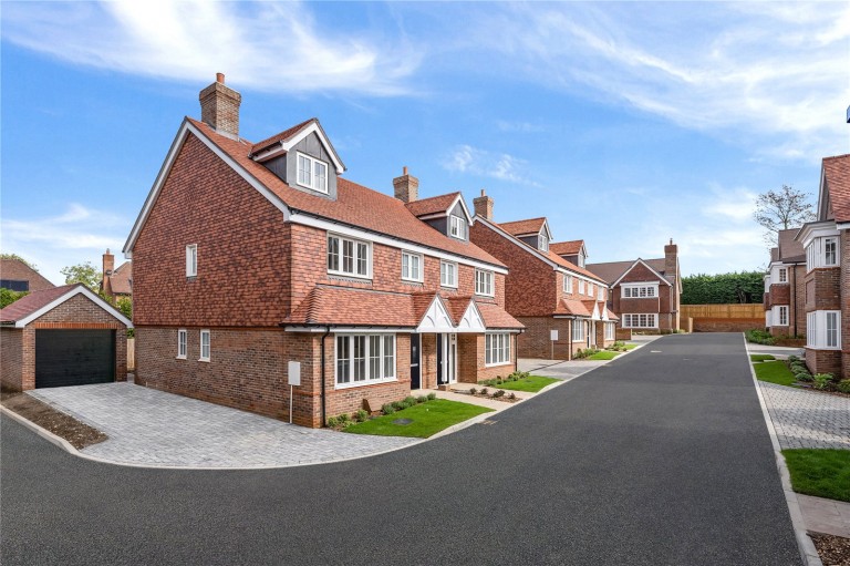 Images for Walnut Tree Gardens, West Horsley, Surrey