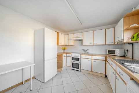 Click the photo for more details of Guildford, Surrey