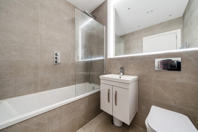 Images for Ladymead, Guildford