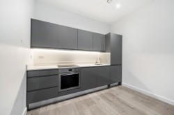 Images for Ladymead, Guildford