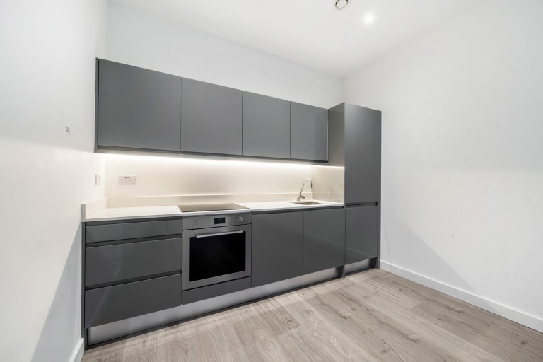 Images for Ladymead, Guildford