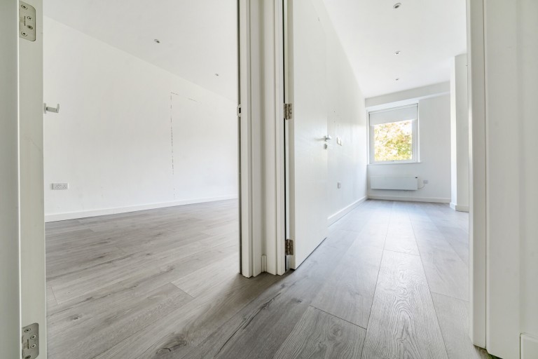 Images for Ladymead, Guildford