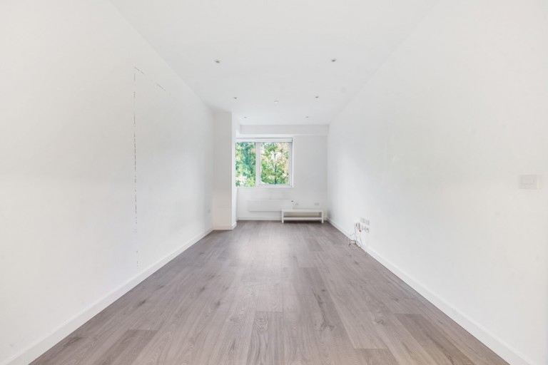 Images for Ladymead, Guildford