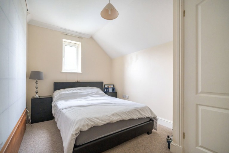 Images for Upper Hale Road, Farnham, Surrey