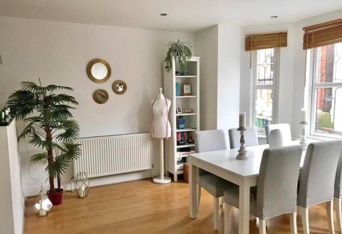 Click the photo for more details of Farnham Road, Guildford, Surrey