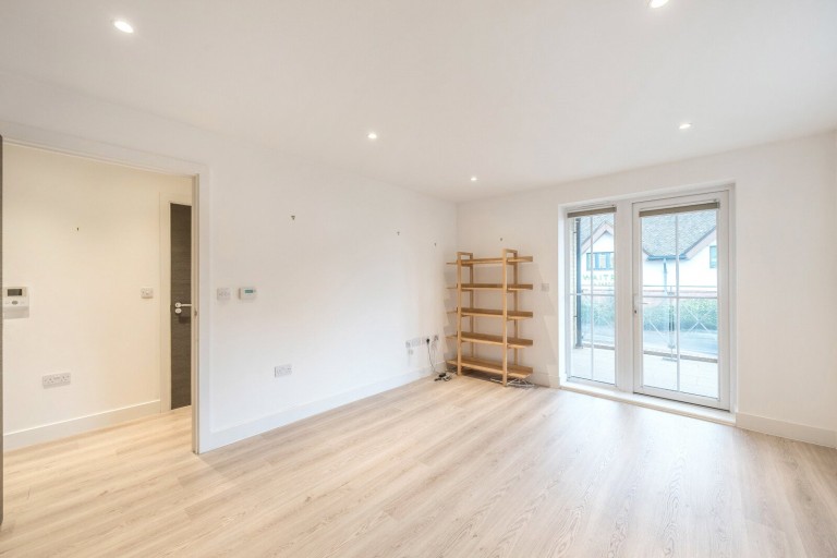 Images for Flambard Way, Godalming