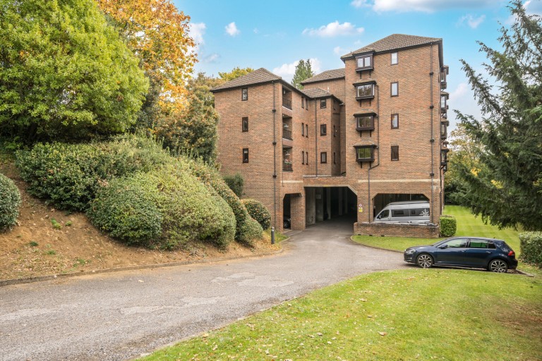 Images for Twycross Road, Godalming, Surrey