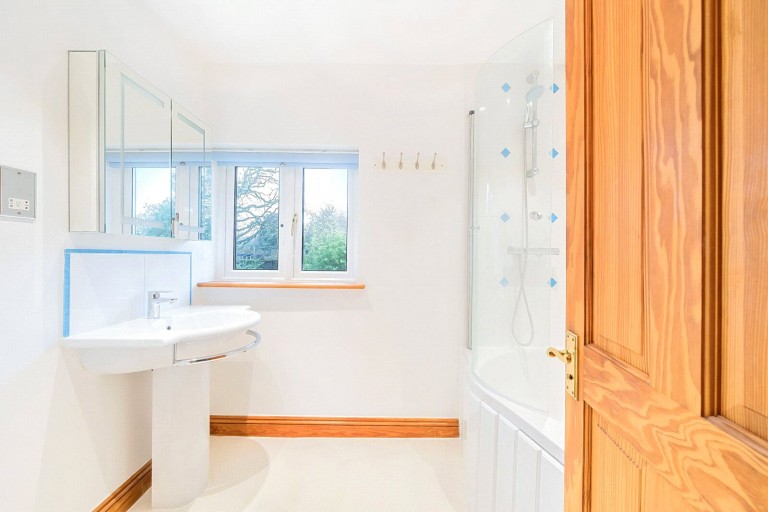 Images for Northcote Crescent, West Horsley, Surrey