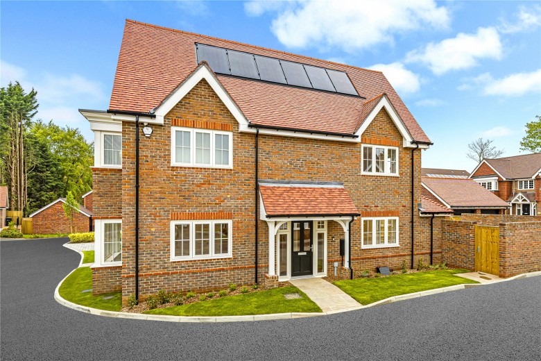 Click the photo for more details of West Horsley, Leatherhead, Surrey