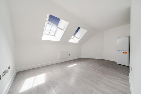 Click the photo for more details of Cranleigh, Surrey