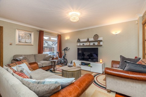 Click the photo for more details of Bearsden