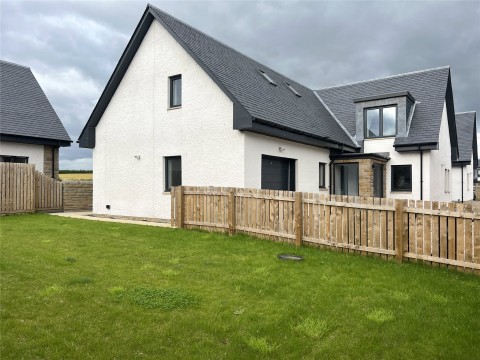 Click the photo for more details of Millichen Road, Glasgow