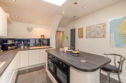 Images for Bardowie