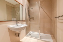Images for Bardowie