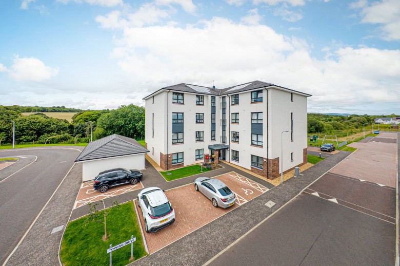Click the photo for more details of Bishopbriggs