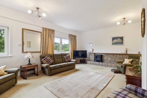 Click the photo for more details of Milngavie