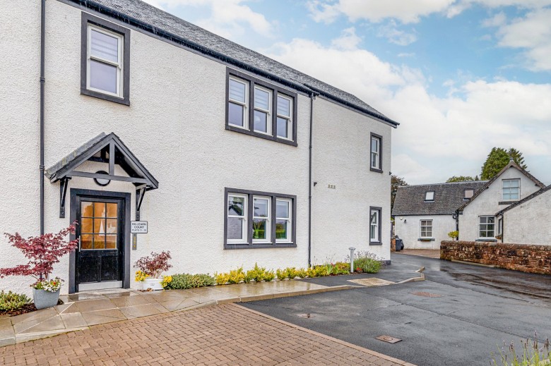 Click the photo for more details of Killearn