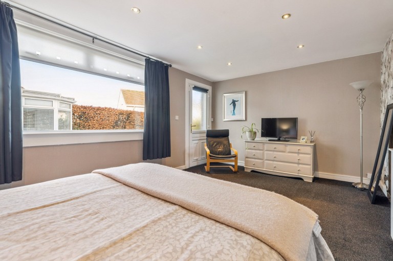 Images for Bishopbriggs