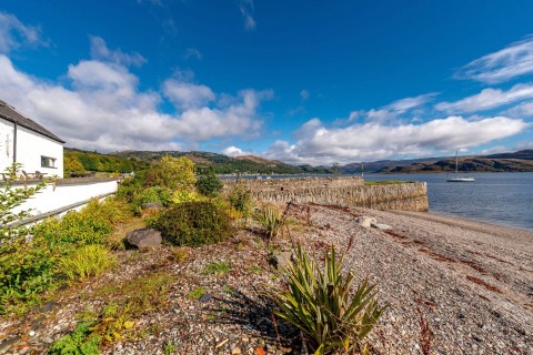 Click the photo for more details of Tighnabruaich, Argyll & Bute