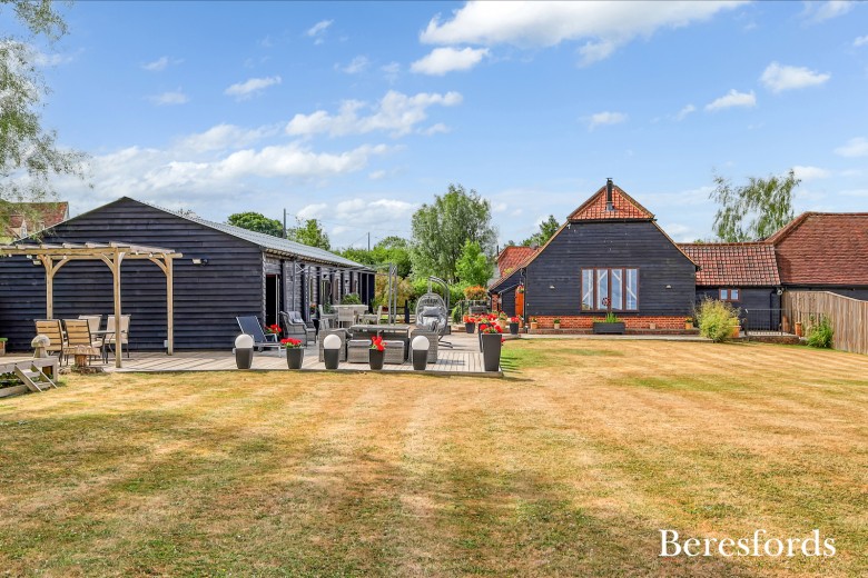 Click the photo for more details of Leaden Roding, Dunmow, Essex