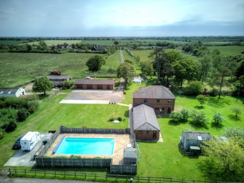 Click the photo for more details of Mayland, Essex