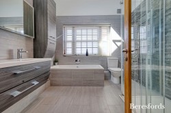 Images for Causeway End, Felsted, Dunmow