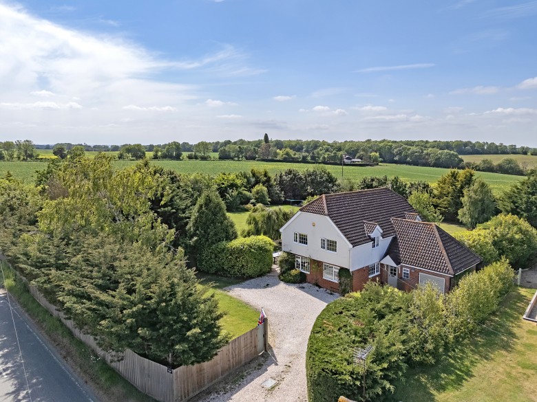 Click the photo for more details of Ashdon, Saffron Walden, Essex