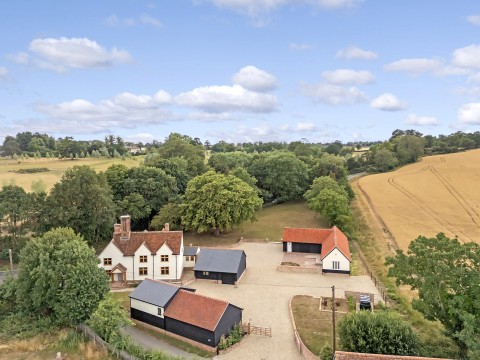 Click the photo for more details of Shalford, Braintree, Essex