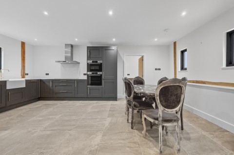 Click the photo for more details of Blackmore End, Braintree, Essex