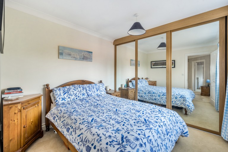 Images for Salix Close, Fetcham, Surrey