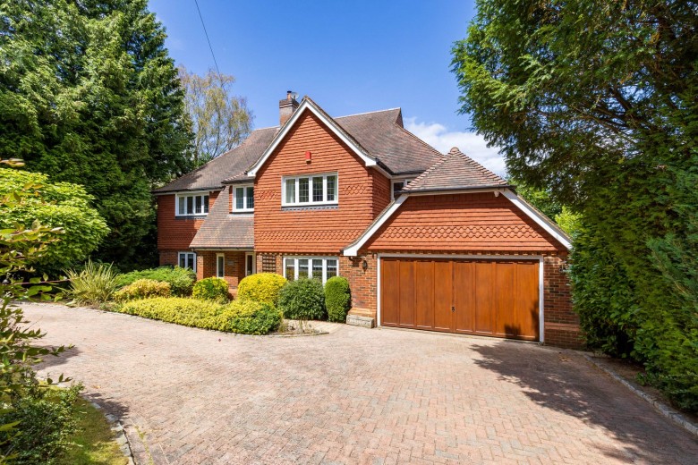 Click the photo for more details of Beech Close, Cobham, KT11